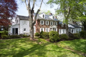 Christine Dell Re/Max showcasing Hanover, Pennsylvania real estate with luxury home and landscaped Hanover, PA property.